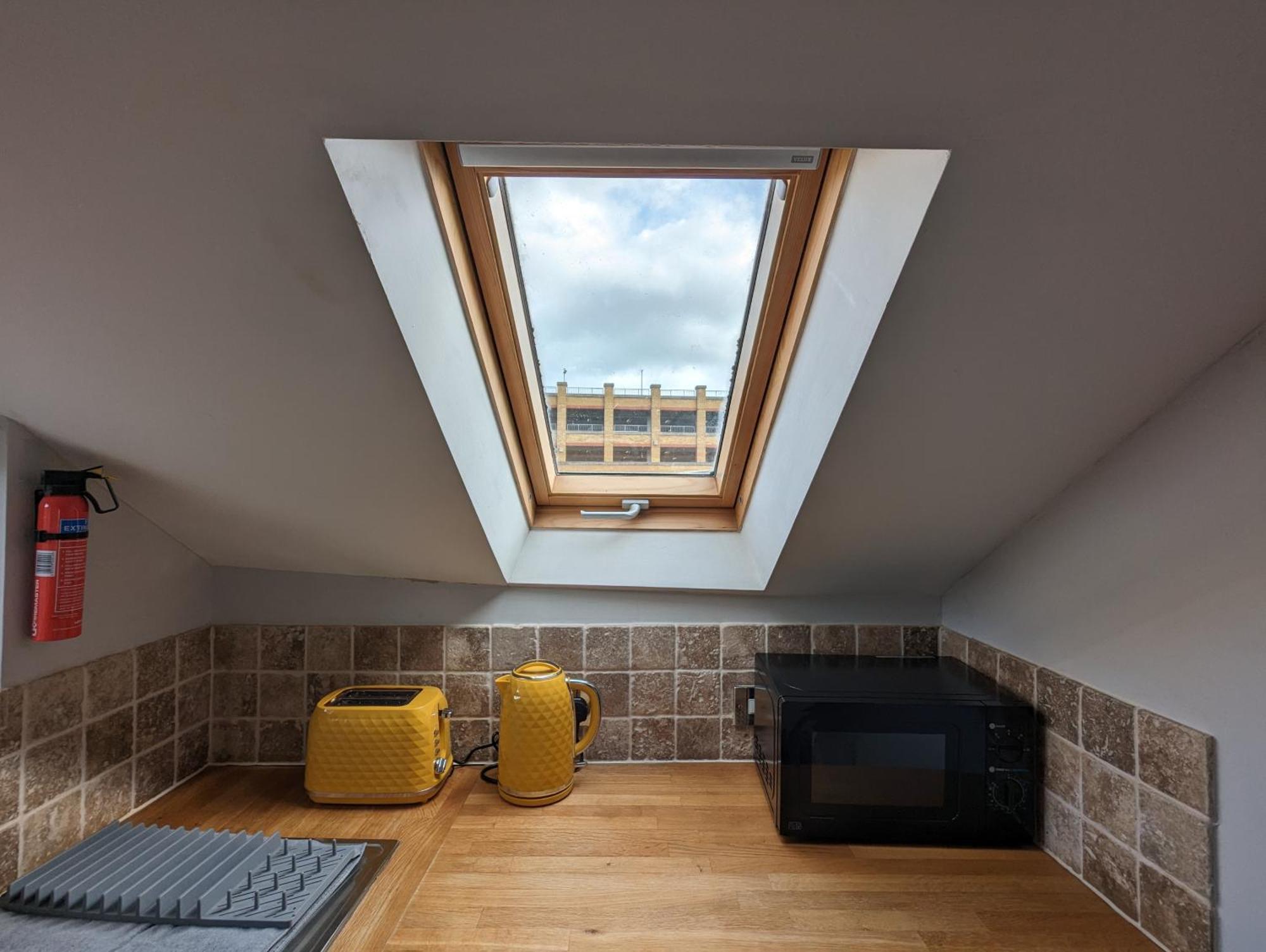 Top Floor Apartment Λαντούντνο Εξωτερικό φωτογραφία